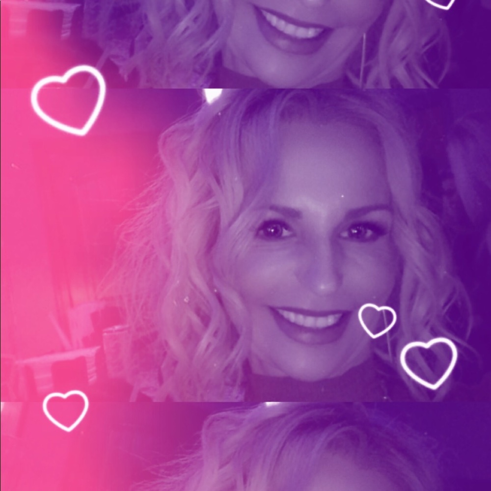 Meet your Posher, Lisa